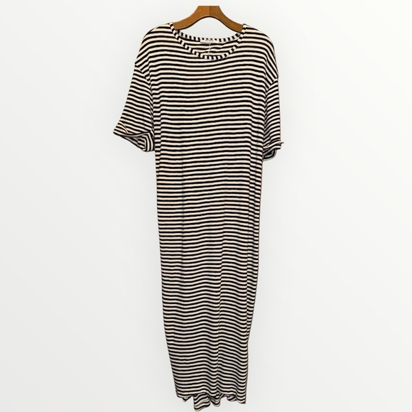 Zara Dresses & Skirts - Zara Black White Stripes Maxi Cotton Dress size M